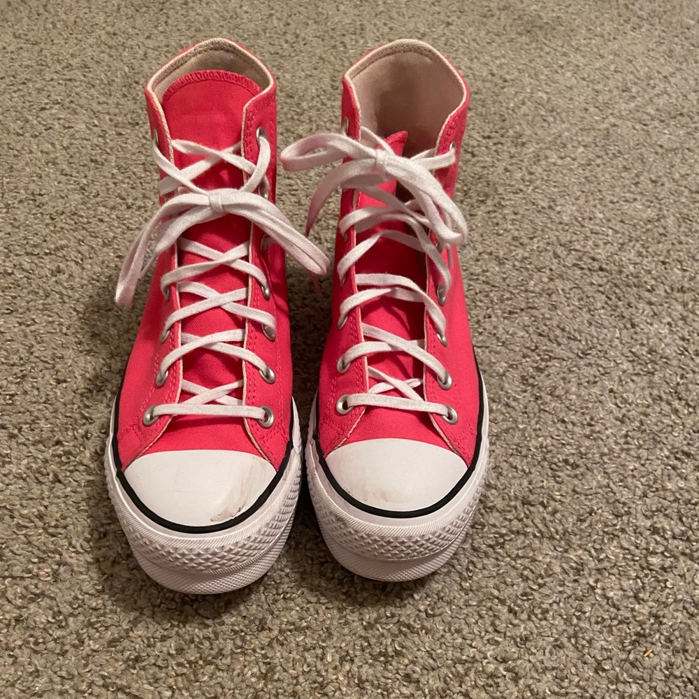 pink platform converse women’s size 9